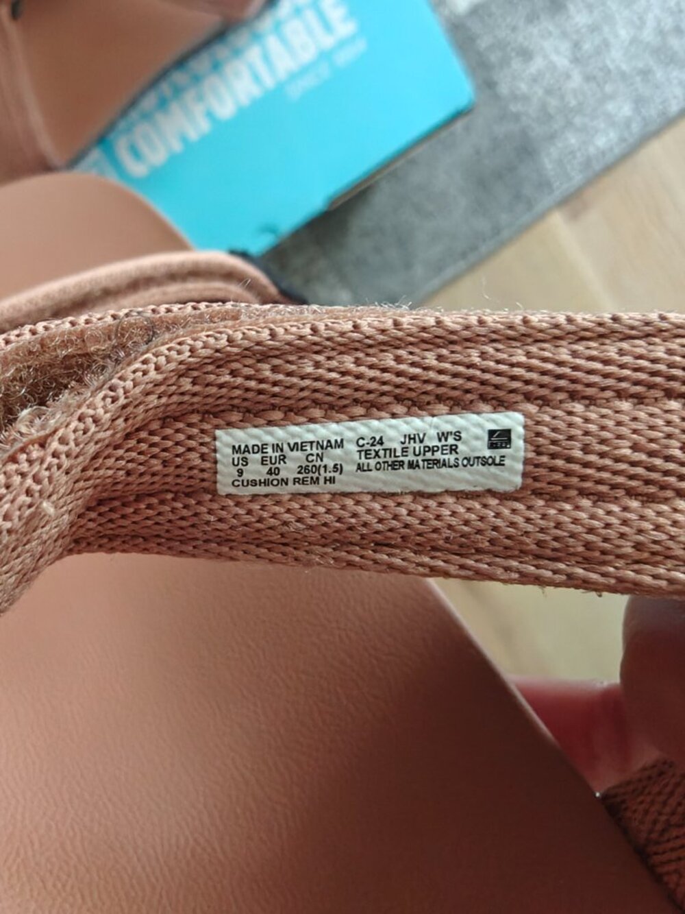 Reef Women's Sandals 9 Rem Hi Mauve and Black - Picture 6 of 6
